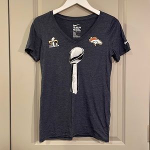 Nike Women’s Super Bowl 50 Broncos Shirt